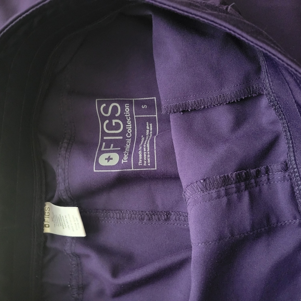 FIGS Purple scrub pants